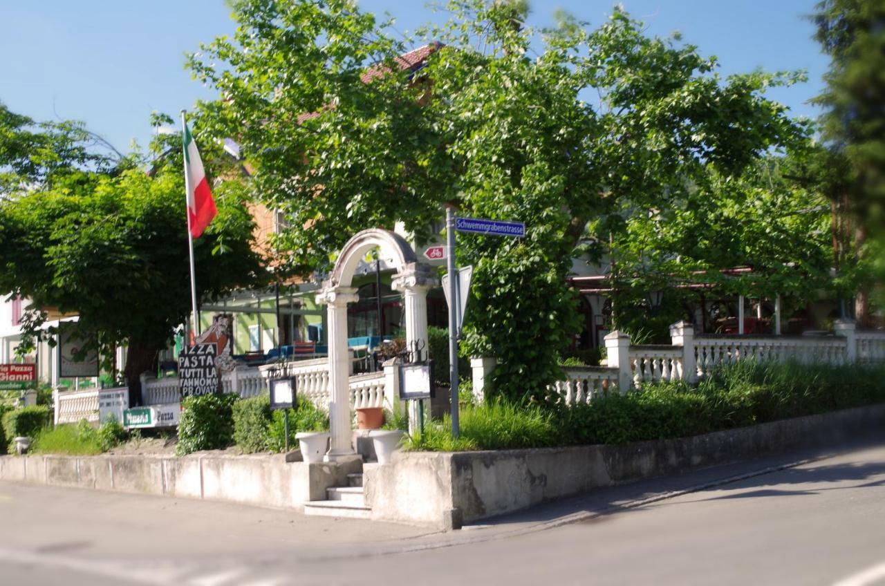 Guest House Pizzeria Pazza Da Gianni Stein Am Rhein Dış mekan fotoğraf
